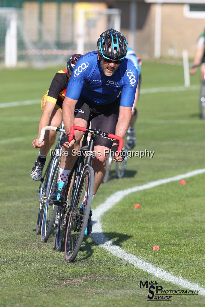 20170806-2636.jpg - Medway Velo Grass Track Event 06-Aug-2017.