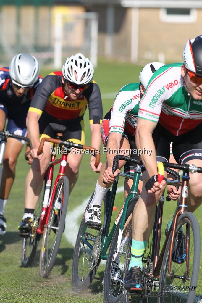 20170806-2645.jpg - Medway Velo Grass Track Event 06-Aug-2017.