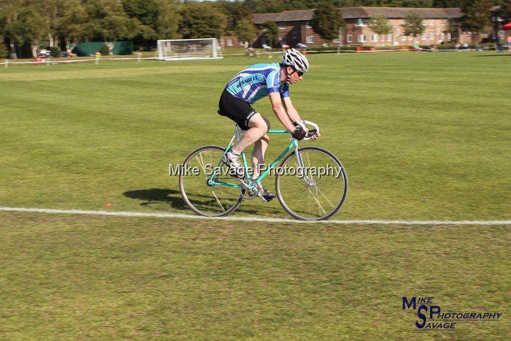 20170806-2685.jpg - Medway Velo Grass Track Event 06-Aug-2017.