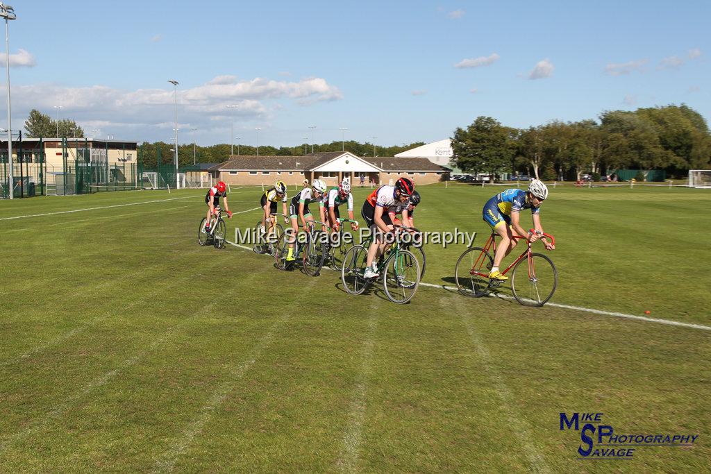 20170806-2726.jpg - Medway Velo Grass Track Event 06-Aug-2017.