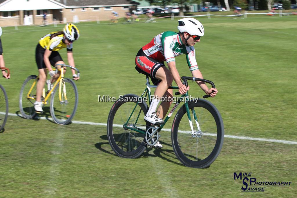 20170806-2786.jpg - Medway Velo Grass Track Event 06-Aug-2017.