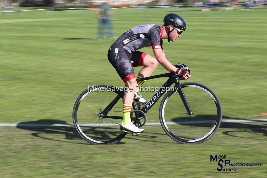 20170806-2833.jpg - Medway Velo Grass Track Event 06-Aug-2017.