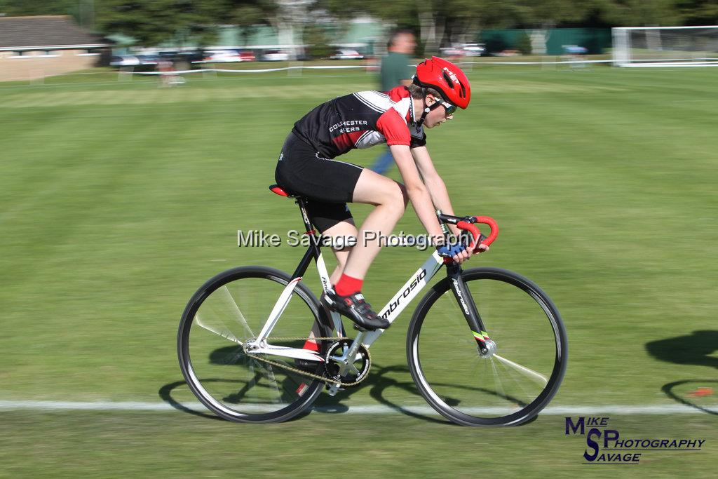 20170806-2877.jpg - Medway Velo Grass Track Event 06-Aug-2017.