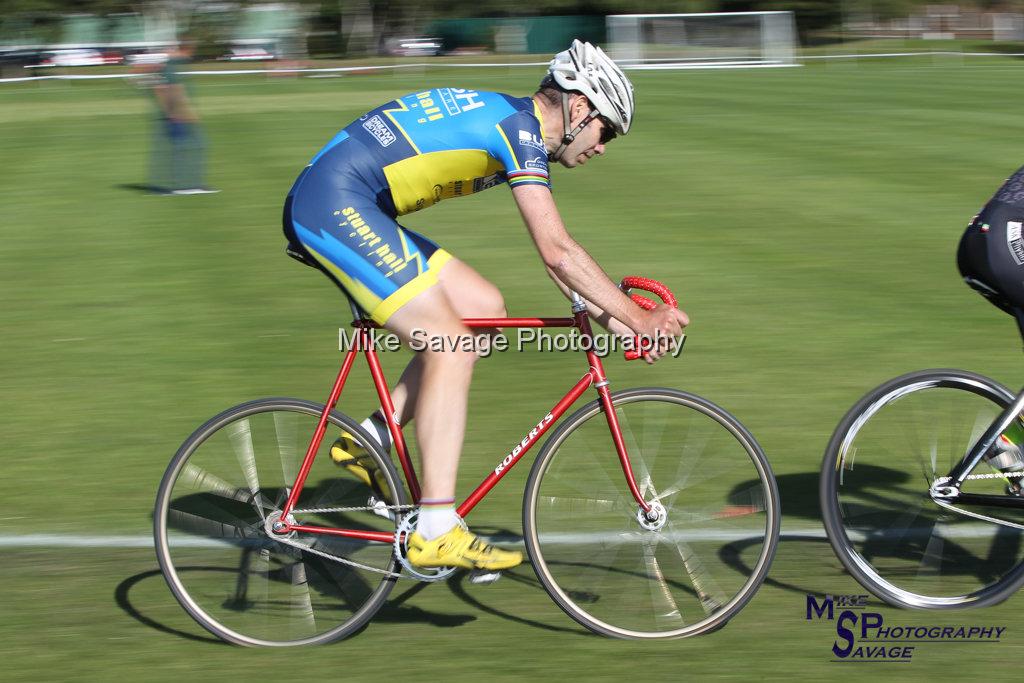 20170806-2890.jpg - Medway Velo Grass Track Event 06-Aug-2017.