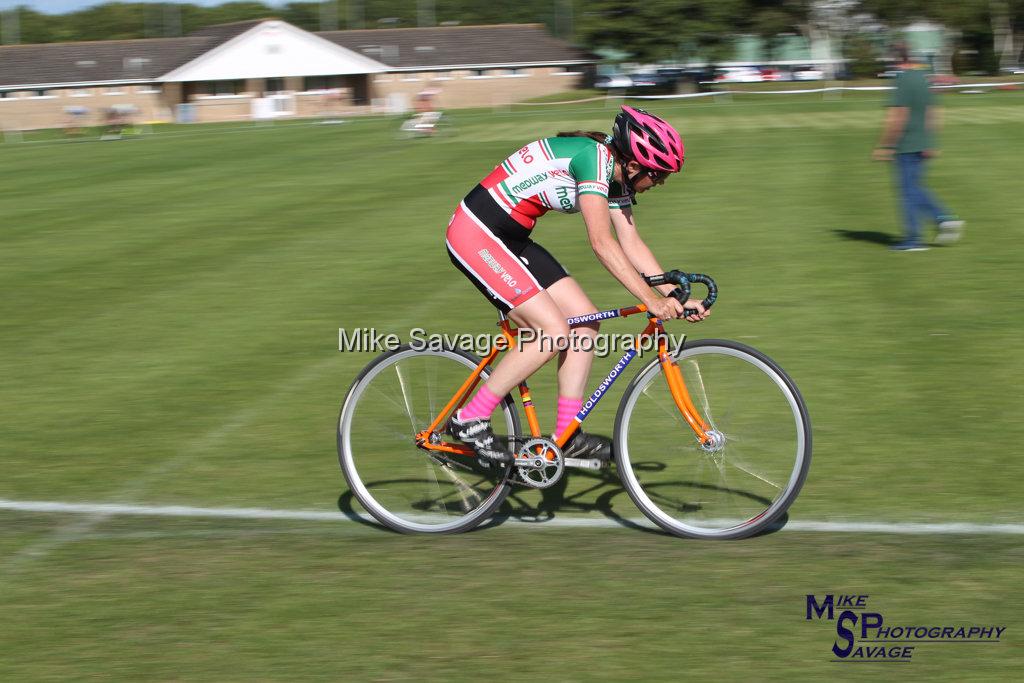 20170806-2947.jpg - Medway Velo Grass Track Event 06-Aug-2017.