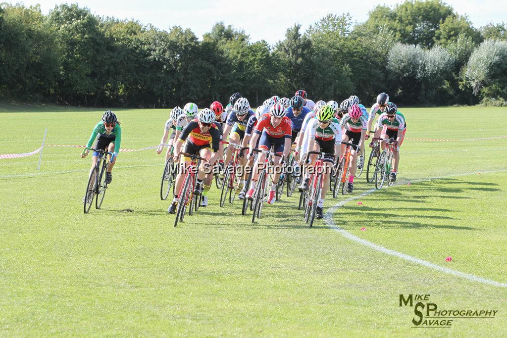 20170806-1948.jpg - Medway Velo Grass Track Event 06-Aug-2017.