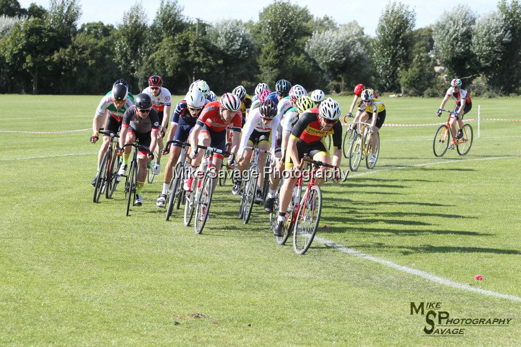 20170806-2006.jpg - Medway Velo Grass Track Event 06-Aug-2017.