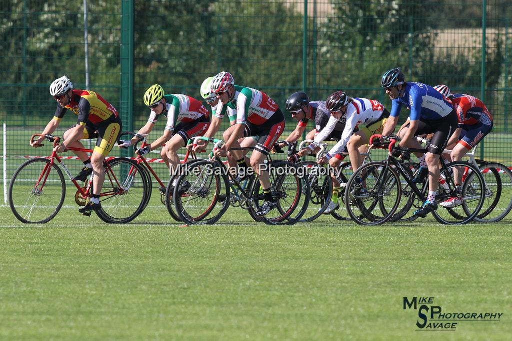 20170806-2082.jpg - Medway Velo Grass Track Event 06-Aug-2017.