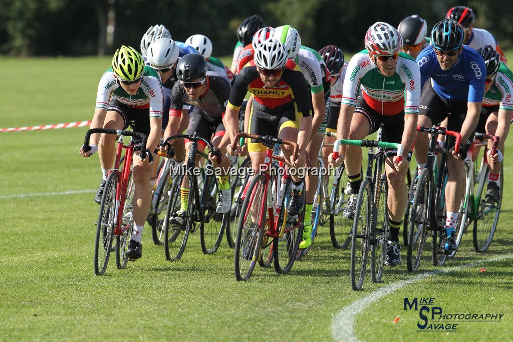 20170806-2092.jpg - Medway Velo Grass Track Event 06-Aug-2017.
