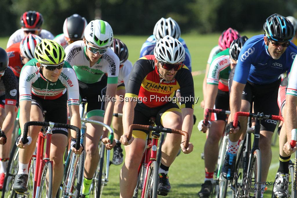 20170806-2099.jpg - Medway Velo Grass Track Event 06-Aug-2017.