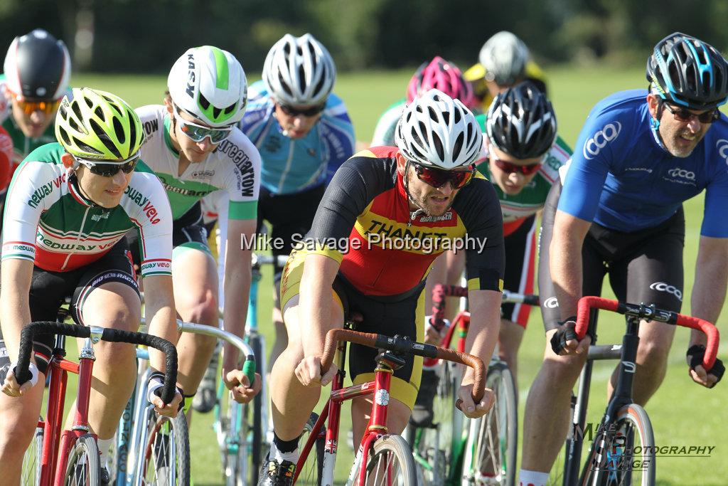 20170806-2102.jpg - Medway Velo Grass Track Event 06-Aug-2017.