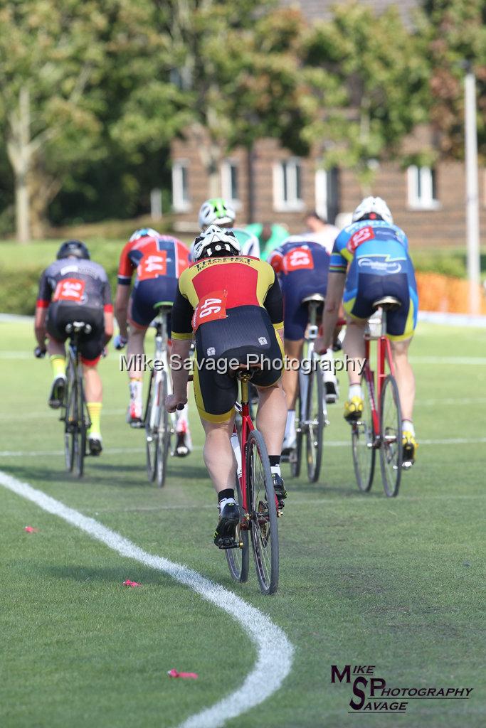 20170806-2272.jpg - Medway Velo Grass Track Event 06-Aug-2017.