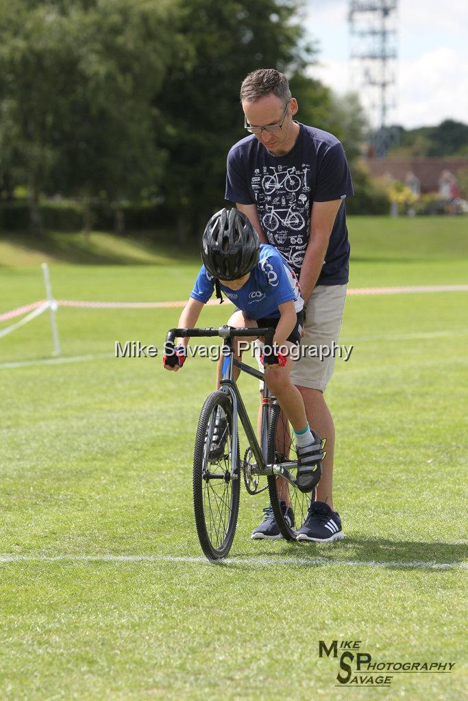 20170806-0021.jpg - Medway Velo Grass Track Event 06-Aug-2017.