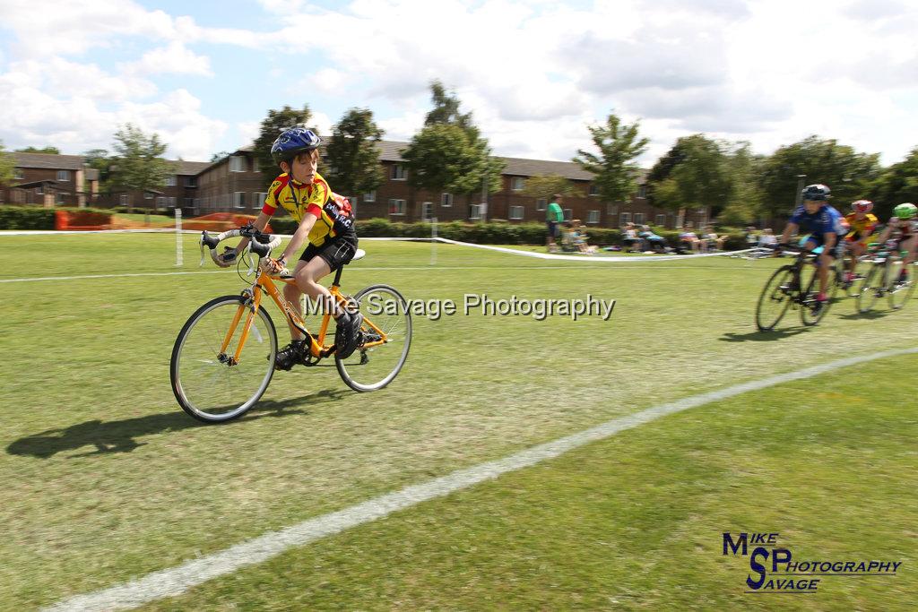 20170806-0826.jpg - Medway Velo Grass Track Event 06-Aug-2017.