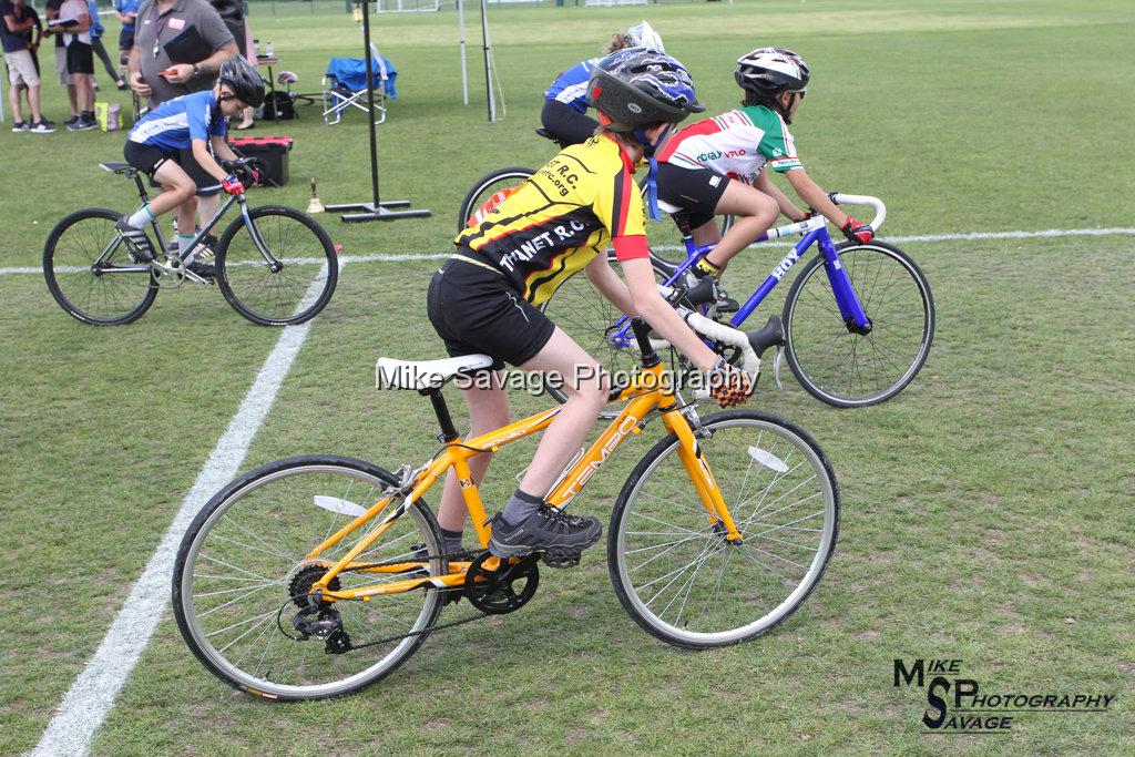 20170806-0565.jpg - Medway Velo Grass Track Event 06-Aug-2017.