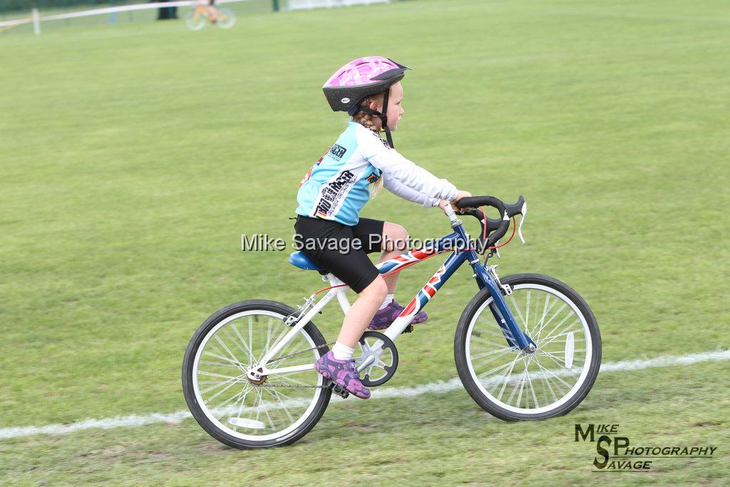 20170806-0617.jpg - Medway Velo Grass Track Event 06-Aug-2017.