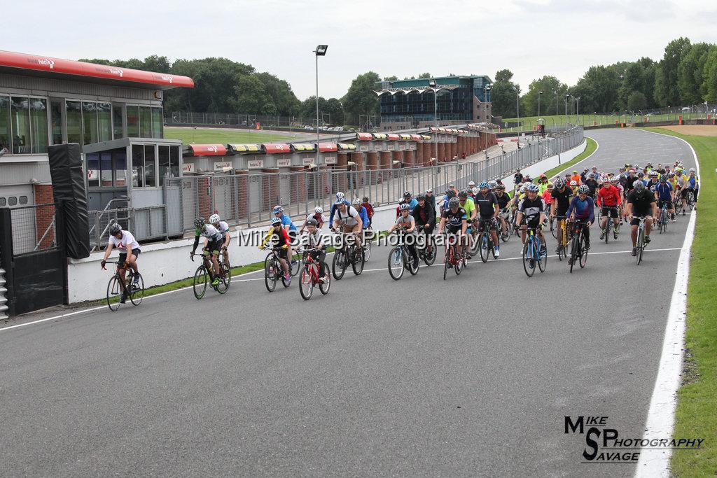 20170811-0026.jpg - Swanley Lions Bike Around Brands 2017, Brands Hatch, Kent.
