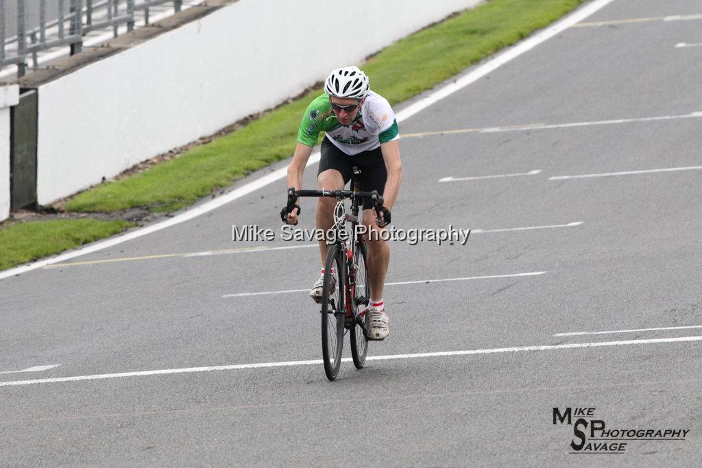 20170811-0101.jpg - Swanley Lions Bike Around Brands 2017, Brands Hatch, Kent.