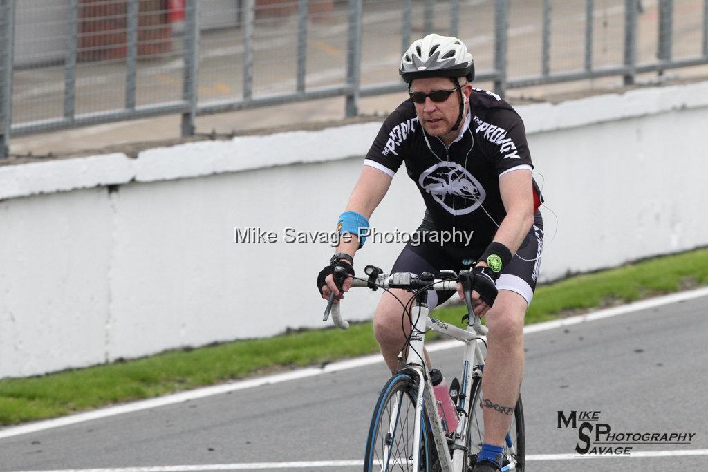 20170811-0132.jpg - Swanley Lions Bike Around Brands 2017, Brands Hatch, Kent.