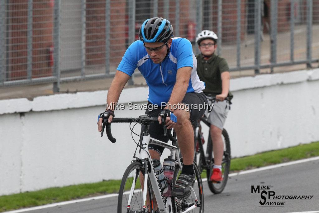 20170811-0264.jpg - Swanley Lions Bike Around Brands 2017, Brands Hatch, Kent.
