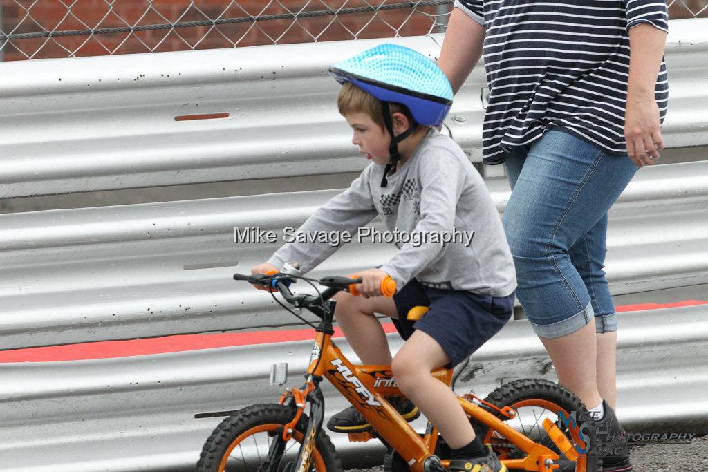 20170811-0595.jpg - Swanley Lions Bike Around Brands 2017, Brands Hatch, Kent.
