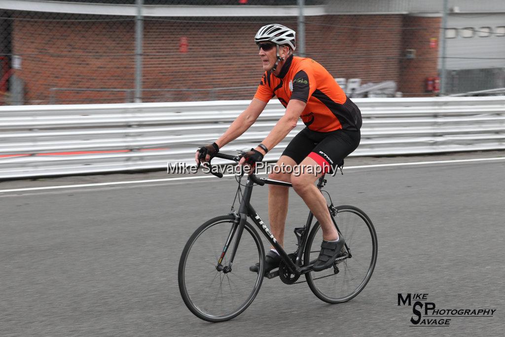20170811-0601.jpg - Swanley Lions Bike Around Brands 2017, Brands Hatch, Kent.