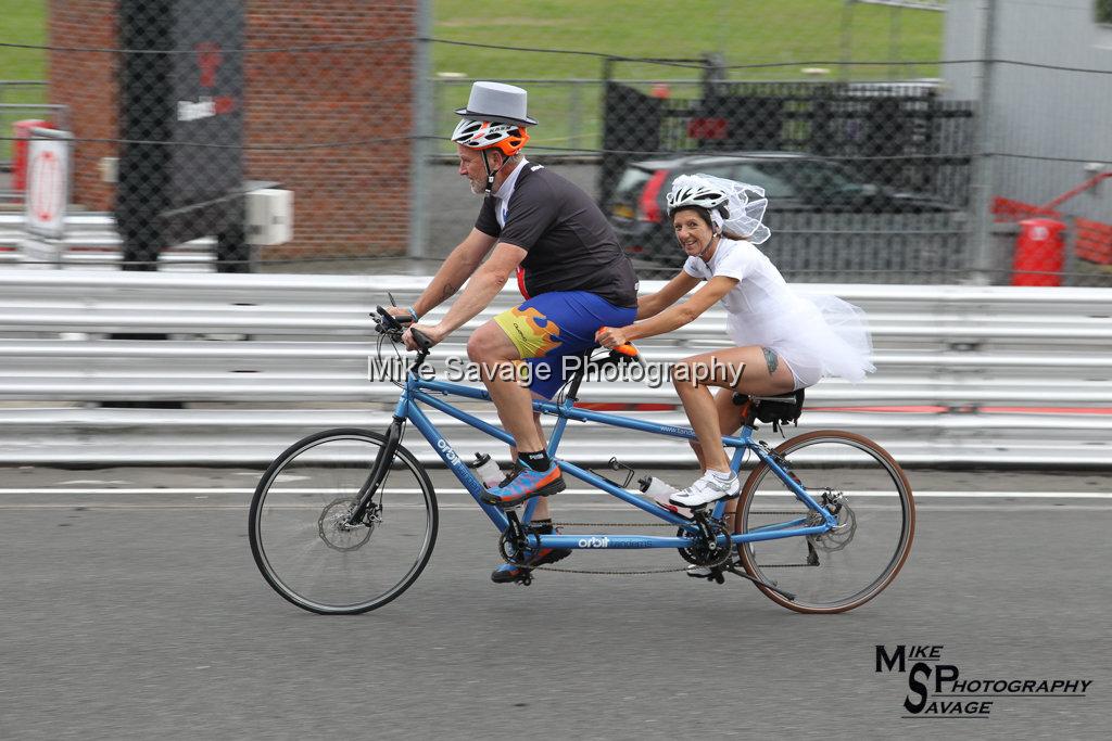 20170811-0705.jpg - Swanley Lions Bike Around Brands 2017, Brands Hatch, Kent.