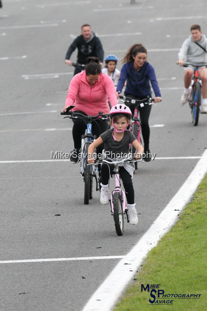 20170811-0828.jpg - Swanley Lions Bike Around Brands 2017, Brands Hatch, Kent.