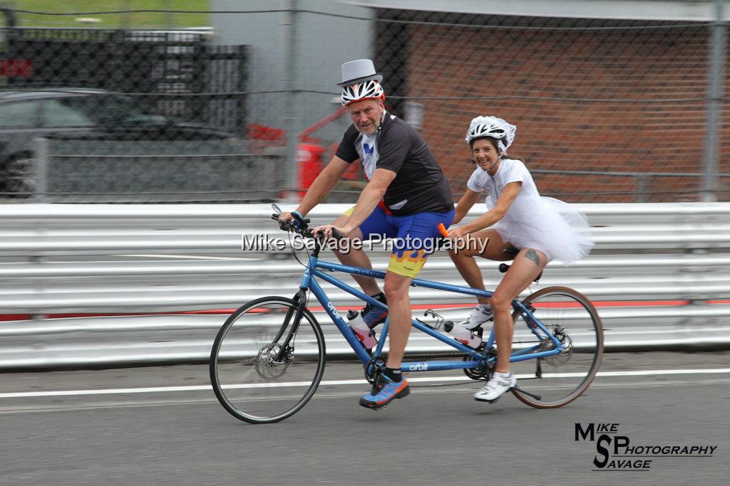 20170811-0974.jpg - Swanley Lions Bike Around Brands 2017, Brands Hatch, Kent.