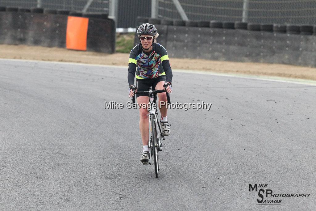 20170811-1042.jpg - Swanley Lions Bike Around Brands 2017, Brands Hatch, Kent.