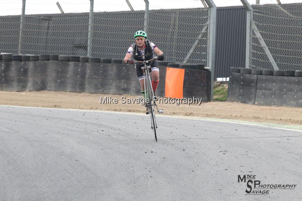 20170811-1117.jpg - Swanley Lions Bike Around Brands 2017, Brands Hatch, Kent.