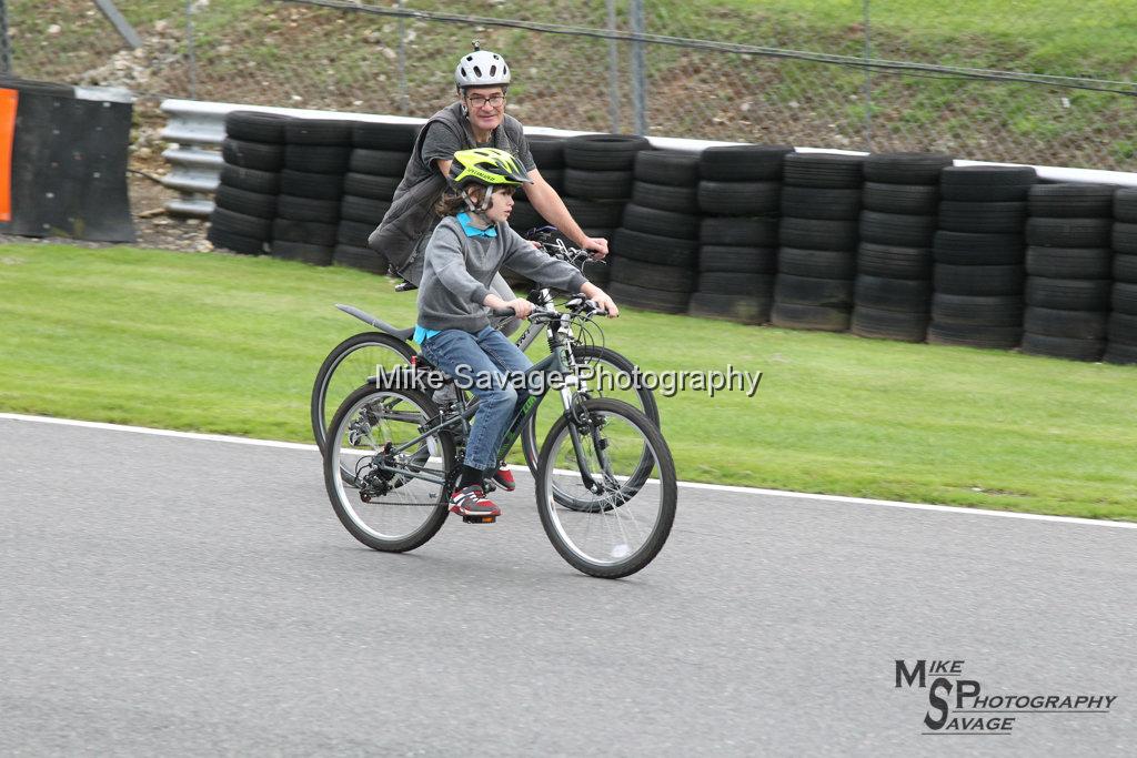 20170811-1281.jpg - Swanley Lions Bike Around Brands 2017, Brands Hatch, Kent.