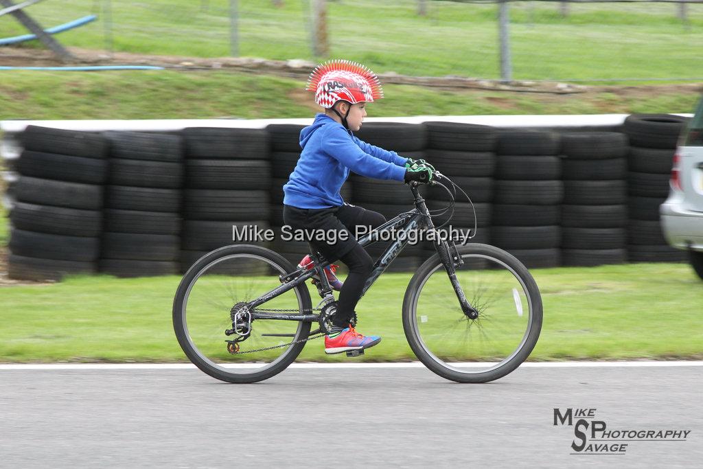 20170811-1391.jpg - Swanley Lions Bike Around Brands 2017, Brands Hatch, Kent.