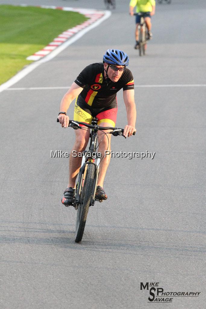 20170811-1696.jpg - Swanley Lions Bike Around Brands 2017, Brands Hatch, Kent.